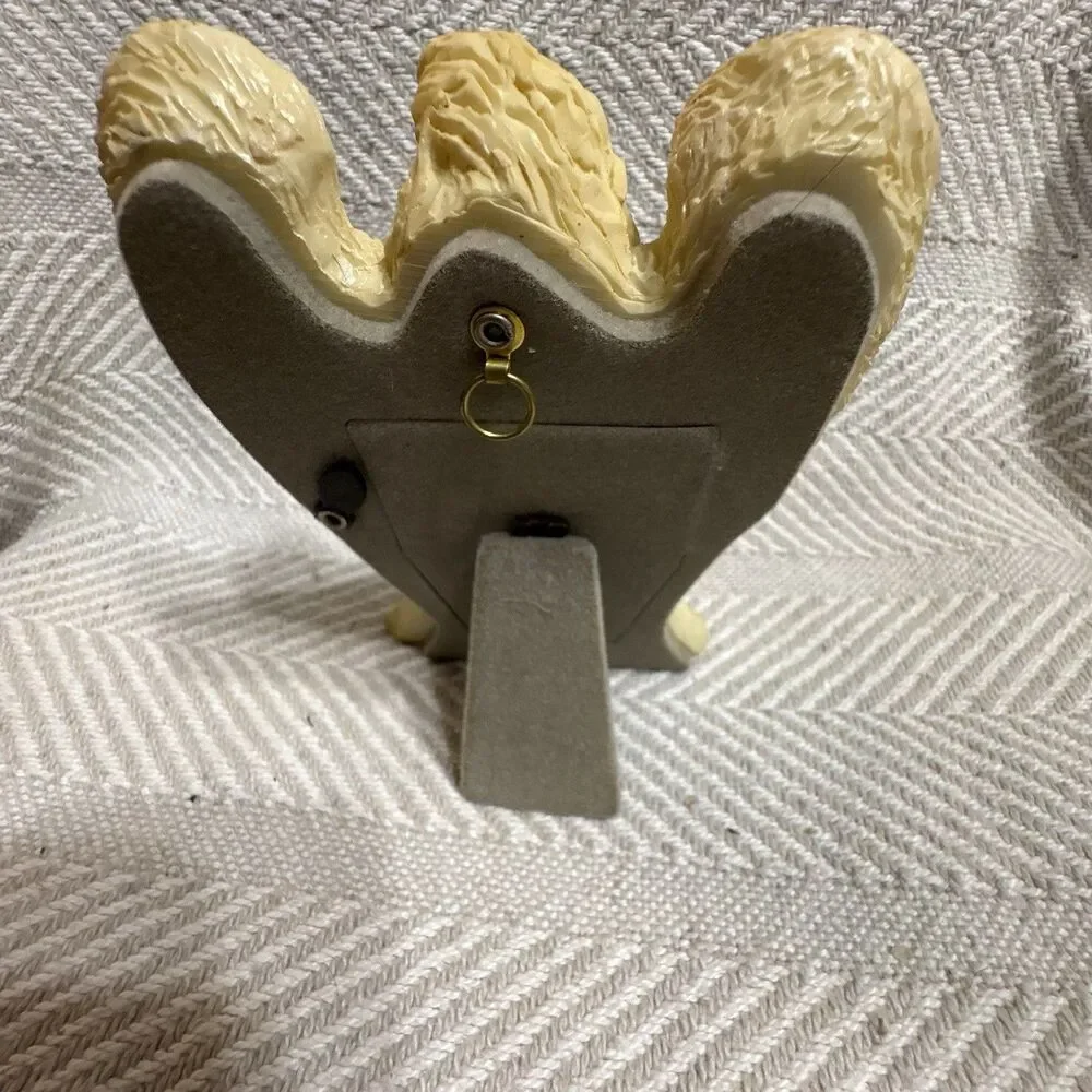 Vintage Oval Handmade Resin Angel Picture Frame United Design Corp